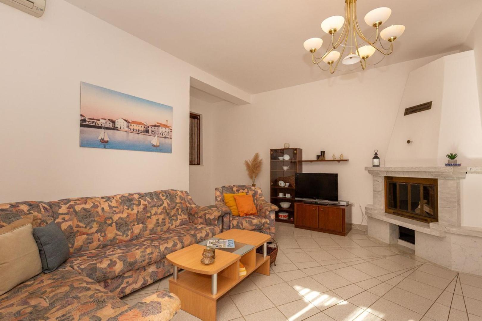Three Bedroom Apartment In Biograd Biograd Na Moru Dış mekan fotoğraf